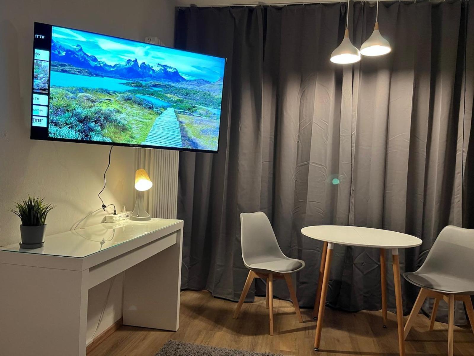 Studio Am Waldschloesschen Mit Kueche Und Netflix Drezda Kültér fotó